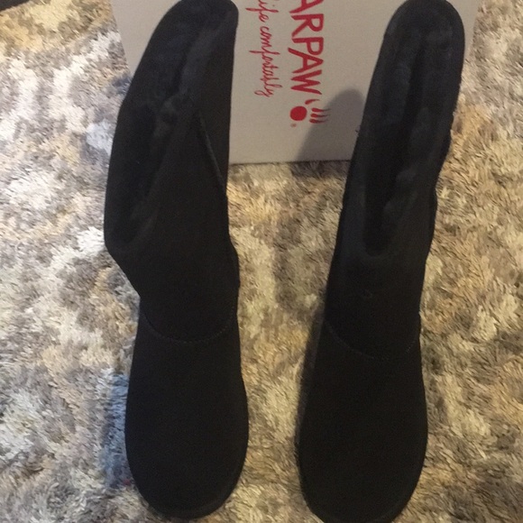 BEARPAW TALL BOOTS - Picture 5 of 7